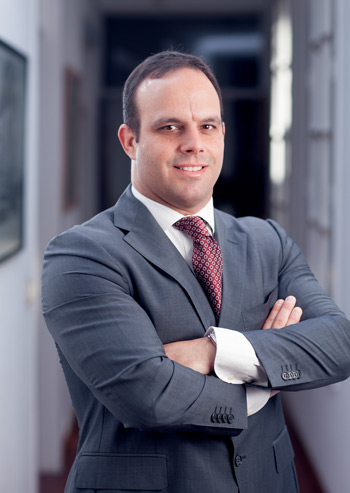 Carlos Artiles Moraleda - Abogado especializado en derecho laboral